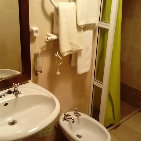 Pensionat Casal Da Eira Branca - 2*